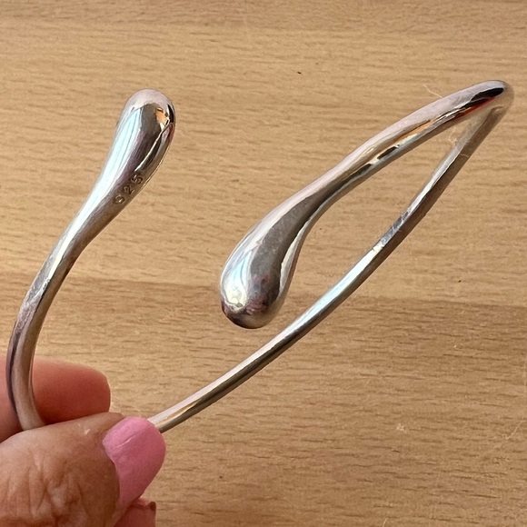 VINTAGE DOUBLE SNAKE HEAD 925 STERLING SILVER CUFF BRACELET SLEEK MODERN DESIGN